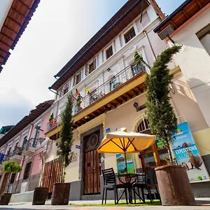 Friends & Rooftop - Historic Center & Museums 3*, Quito Équateur